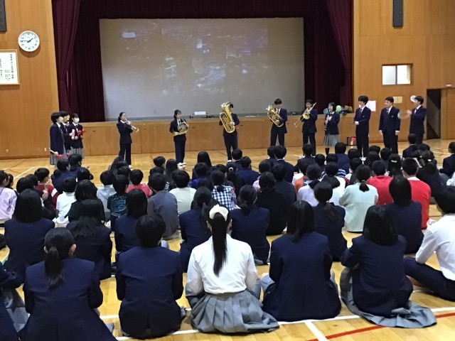 ブラスバンド部